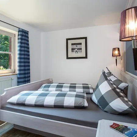 Der Landhof Lägenhet